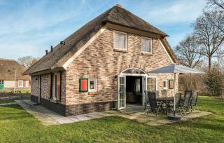 Beautiful Home In Den Ham With Kitchen - Den Ham - 0