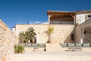 Spartacus Villa, a Countryside Bohemian Retreat, By ThinkVilla - Mési - 1