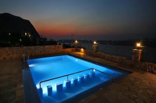 Villa Thea in Aptera - 1