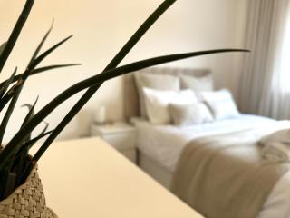 Private room with en-suite and parking in shared flat - Glasgow - 3