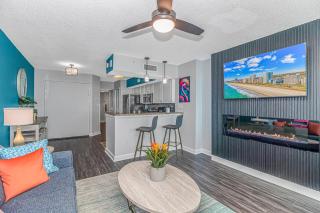 Luxury Penthouse Suite! LED Fireplace-Completely Remodeled! Indoor Waterpark! Dunes Village 1405 - Myrtle Beach - 6