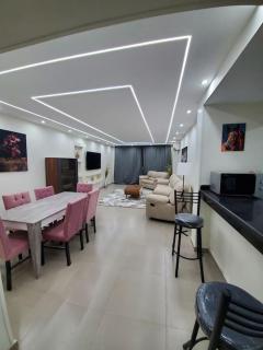 Stylish 3 bedroom apartment close to the Pyramids and Grand Egyptian Museum - 8