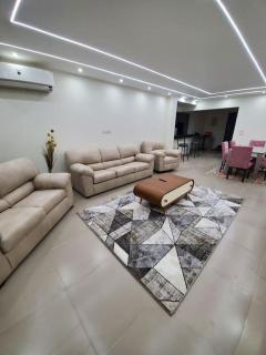 Stylish 3 bedroom apartment close to the Pyramids and Grand Egyptian Museum - 0