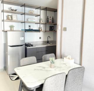 2 BR I ANDERSON I 18floor I above pakuwon mall I the biggest shopping center - Surabaya - 6