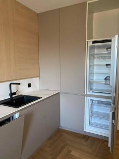 Bratislava FORESTPARK, FREE parking, self-check IN - Bratislava - 1