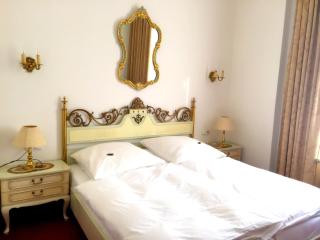 Hotel Bismarck - Düsseldorf - 9