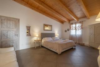 Dimoras Boutique Rooms - 3