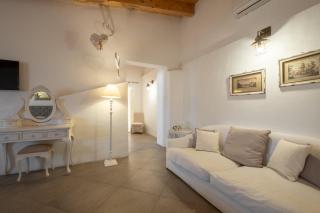 Dimoras Boutique Rooms - 2