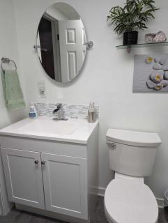 Suite in the Bush-Private Apartment - Bancroft - 1