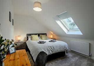 No 6 Deer Glade - - 1