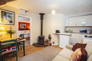 Cosy Stable at Oak Farm - Usk - 3