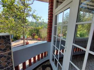 Pear Tree Entire 2BHK Villa Kotagiri - Kotagiri - 7