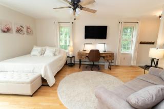 14mi to Mt. Snow! Arcade, Private Suite, King Bed! - Whitingham - 7