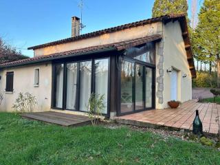 Maison Paisible avec Lac Privé - Secondigny - 1