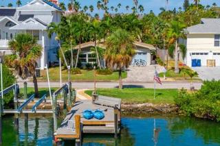 Maritana Beach House heated pool & private dock - St Pete Beach - 9