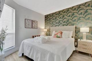 The Palm Exclusive Tropical Luxury on the Water - Tampa - 5