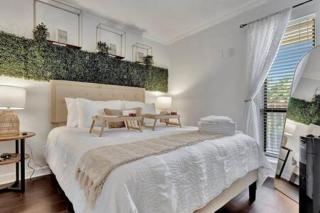 The Hemingway subtropical luxury on the Tampa Bay - 8