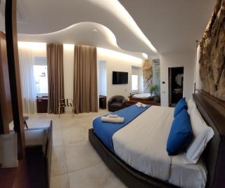Palazzo Ferrucci Luxury Suites - Cagliari - 9
