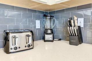 Wonderful 2BR Condo with 2 Clubhouses - 1