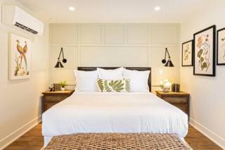 Downtown Luxury Farmhouse Apartment #2 - West Dundee - 9