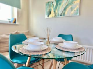This weekend! Two double rooms with parking in quiet well-kept flat - Hatfield - 2