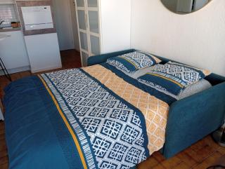 Emplacement idéal ! Studio vue port Plages à pied ! - 8