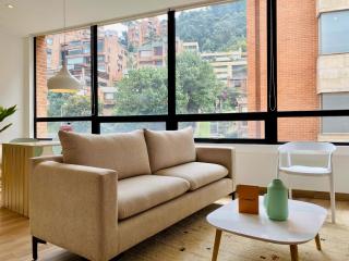 Porta Gateway in Chico - 7