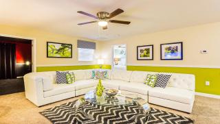 Exclusive Resort Home w Hot Tub, Near Theme Parks - Davenport - 1