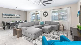 Luxury Resort Home Near Disney & Shopping - Kissimmee - 9