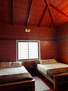 The Red Brick Homestay - Gendehalli - 9