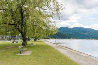 Oasis Top Floor Suite with Lake and Mtn View - Harrison Hot Springs - 6