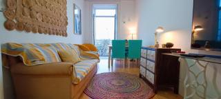 Chill and Fun - Matosinhos - ONLY ROOM - Matosinhos - 1