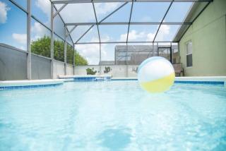 618, big home close to attractions - Davenport - 8