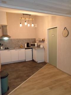 CozyCocoon Appartement - Parcey - 3