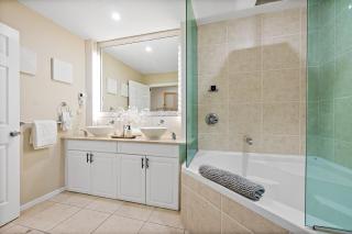 European style Queen Suite in Palm Coast - Best view with Balcony near Beaches! - Palm Coast - 5