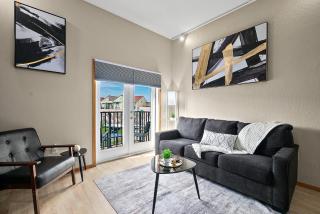 European style Queen Suite in Palm Coast - Best view with Balcony near Beaches! - Palm Coast - 2