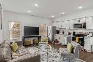 The Warhol - Pet-Friendly Apartment - Bentonville - 9