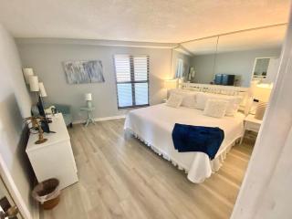 4266 Beachside Two - 6