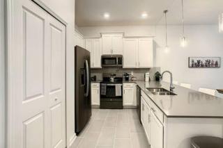 Superb Thematic 2BR Condo with 2 Waterparks - Kissimmee - 6