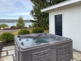 Cottage on the Bay- Hot Tub, Beach, Dock, Kayaks - Sequim - 7
