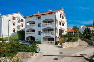 Apartments Katarina k - Malinska - 4