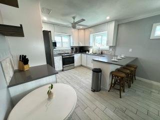 120 Bahia Upstairs - Fort Myers Beach - 1