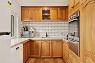 Lovely 2 Bed Home with views - Hobart - 7