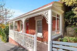 Outstanding quality renovation inner city home - Hobart - 2
