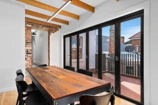 Outstanding quality renovation inner city home - Hobart - 1