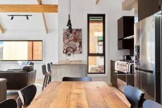 Outstanding quality renovation inner city home - Hobart - 8