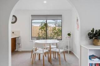 Sandy Bay Cozy Cottage Close to CBD - 4