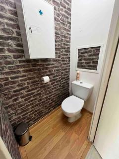 Ulis très beau 2 pièces tout équipé - 1