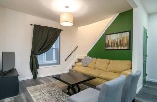 Housepitality - The Mint Julep House - 2