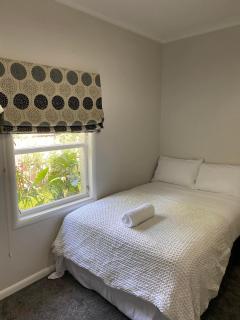 J&L Boarding Holiday House - 5